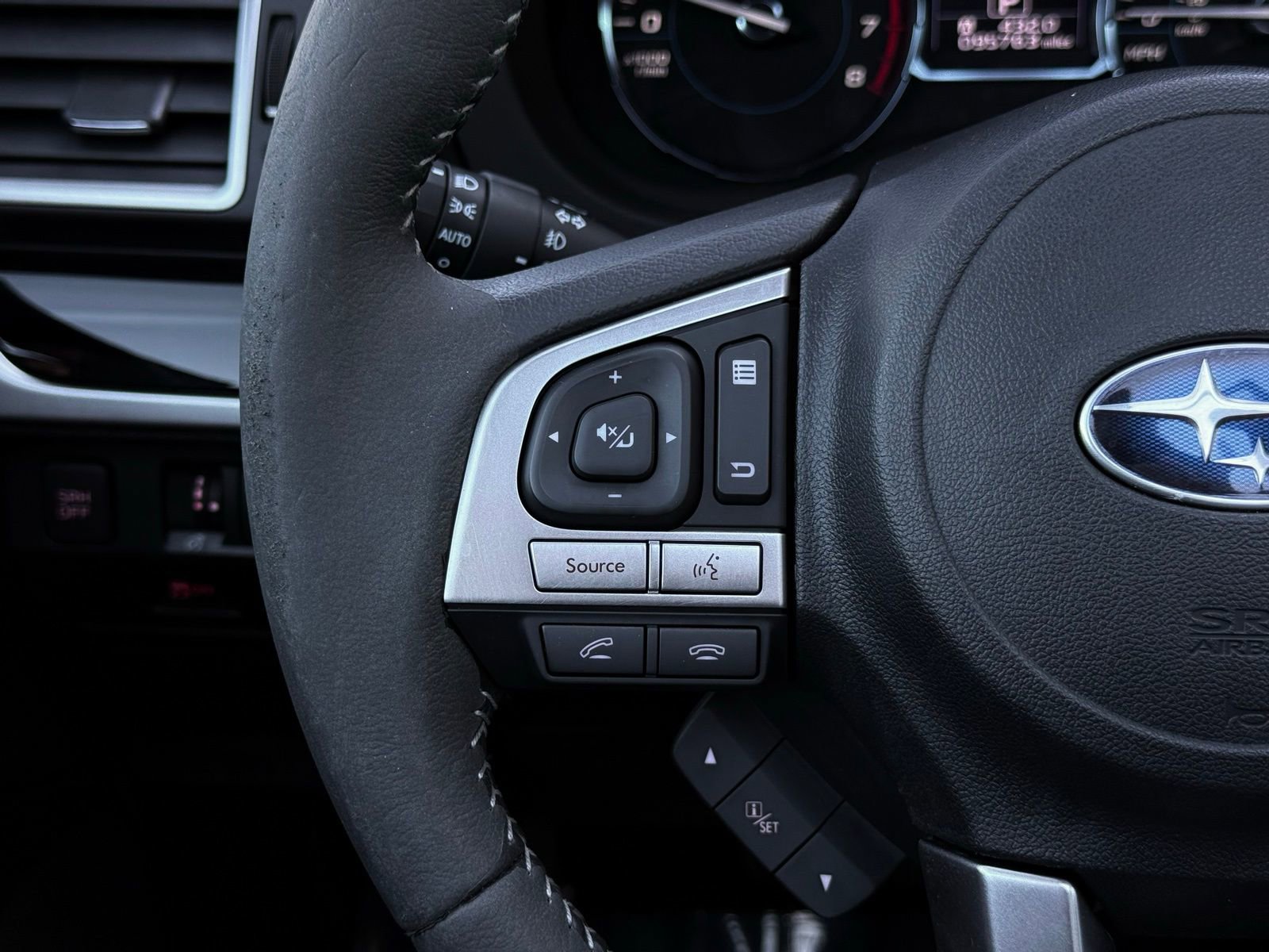 Used 2018 Subaru Forester 2.5i Limited image 37