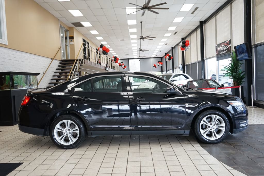 Used 2016 Ford Taurus SEL w/ Equipment Group 201A image 18