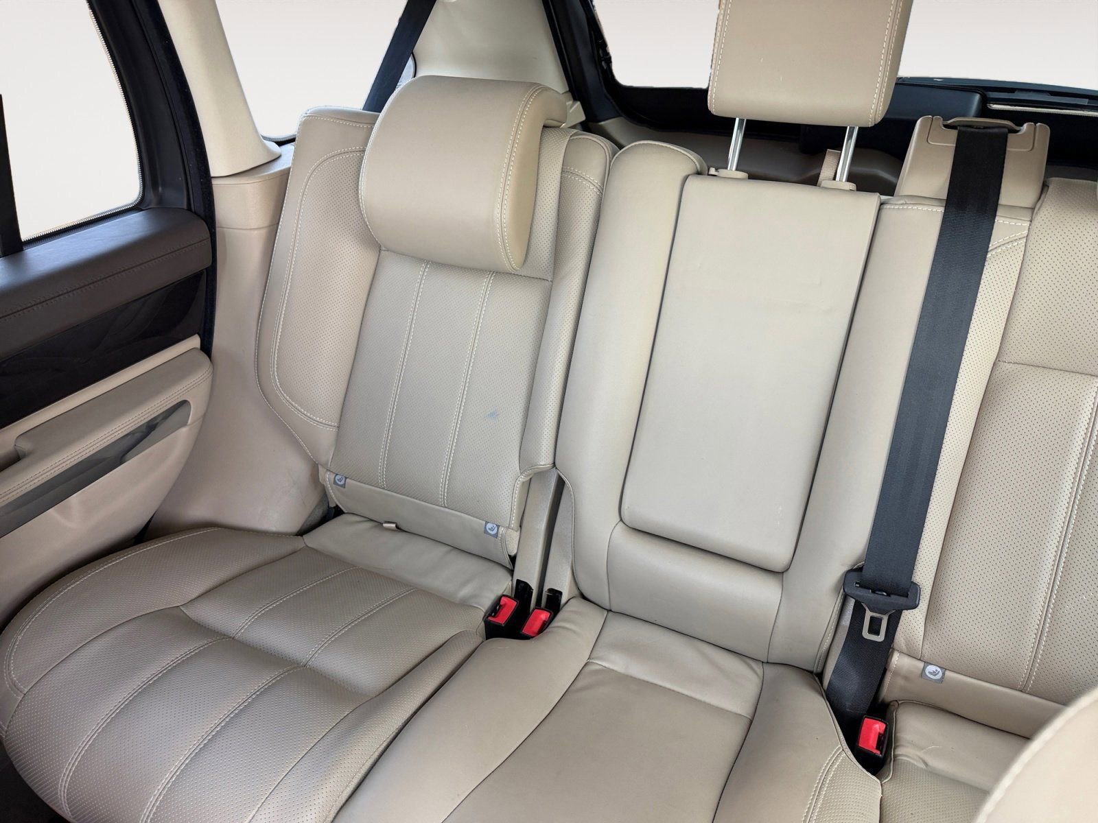 Used 2011 Land Rover Range Rover Sport HSE LUX image 13