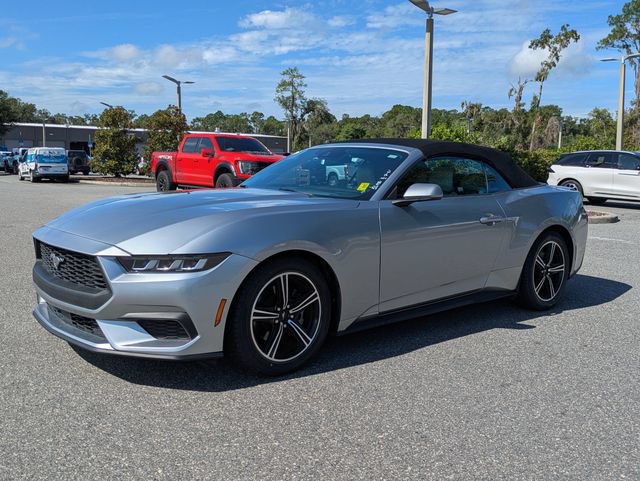Used 2024 Ford Mustang Premium RWD image 7