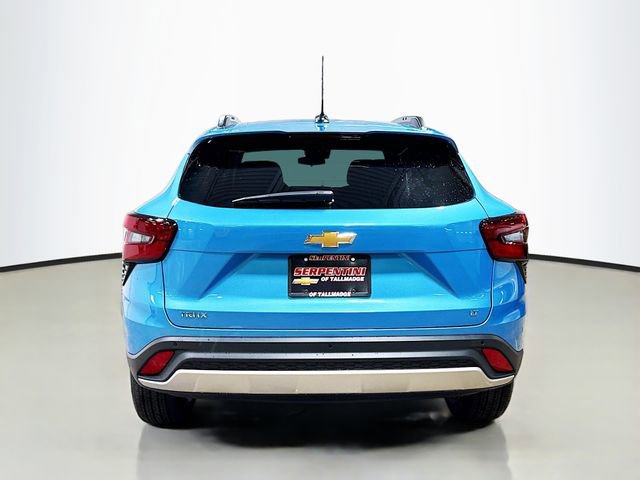New 2026 Chevrolet Trax LT w/ Driver Confidence Package image 9