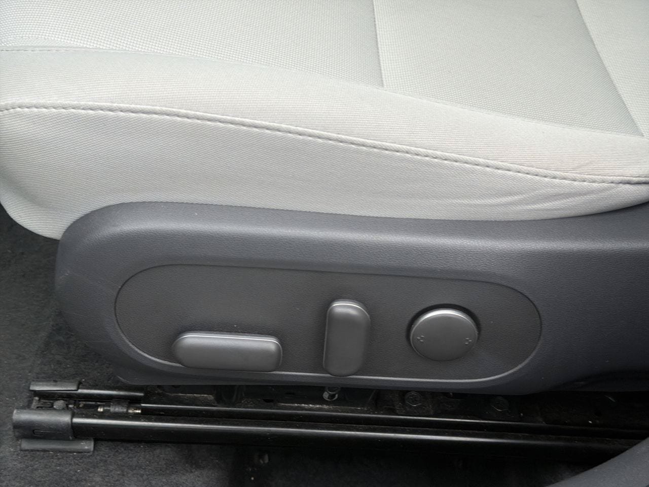 Used 2025 Hyundai Kona SEL AWD/4WD image 12