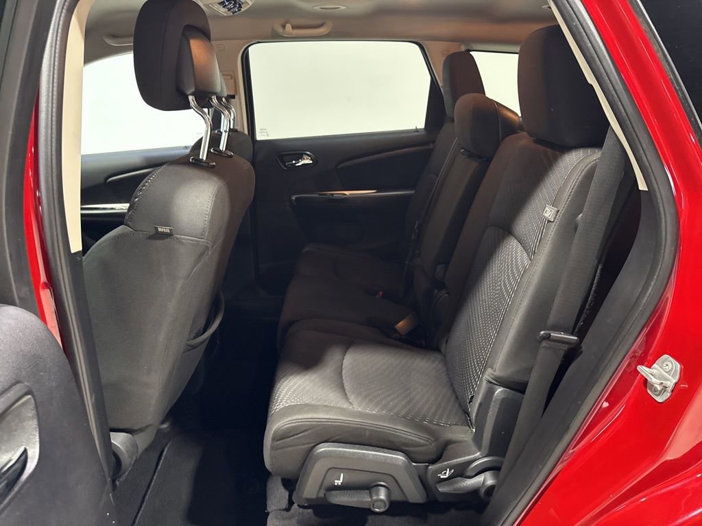Used 2016 Dodge Journey SE w/ Flexible Seating Group FWD image 25