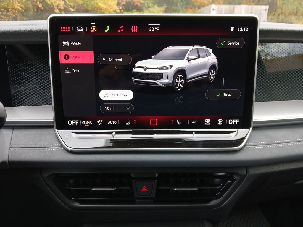 Used 2026 Volkswagen Tiguan SE image 18