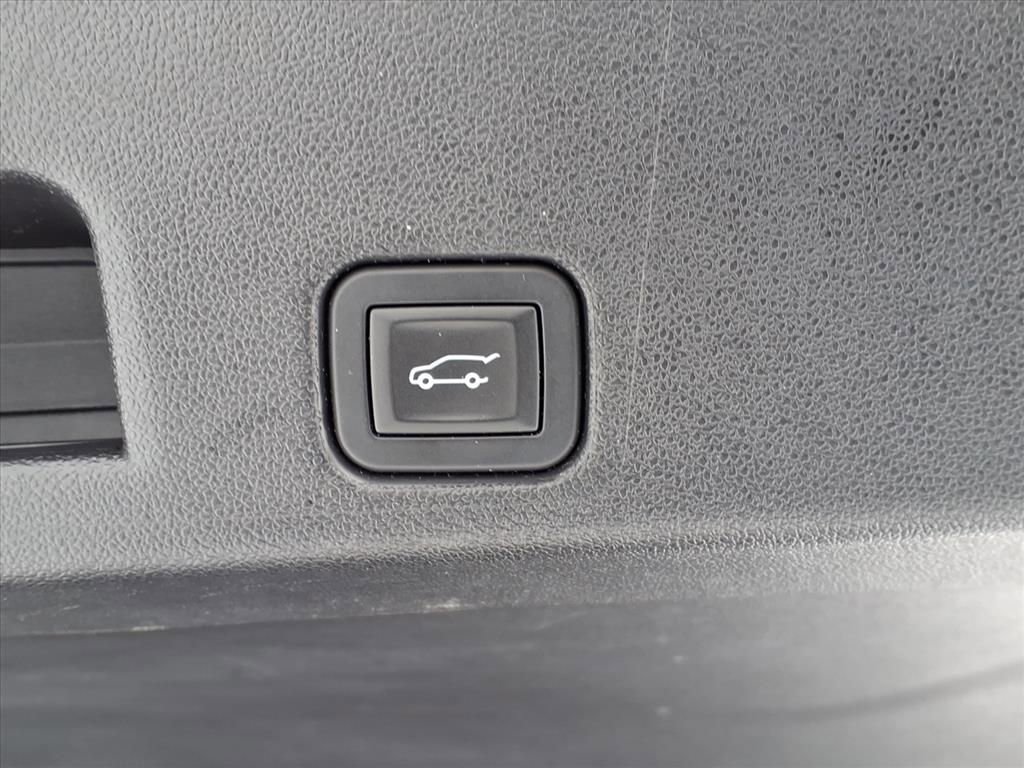 Certified 2024 GMC Acadia AT4 w/ LPO, Floor Liner Package image 19