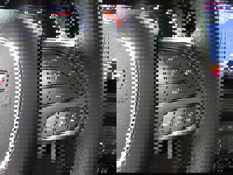 Used 2023 Dodge Durango GT image 25