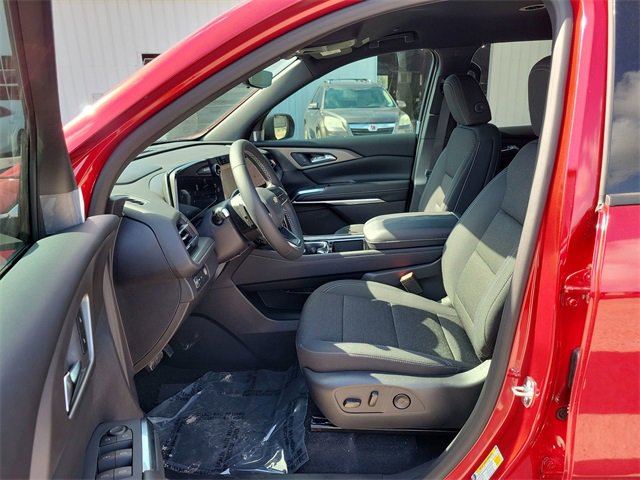 New 2026 Chevrolet Traverse LT w/ Driver Confidence Package image 19