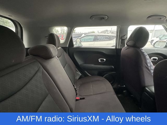 Used 2016 Kia Soul FWD image 3