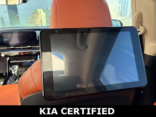 Certified 2023 Kia Carnival SX Prestige image 24