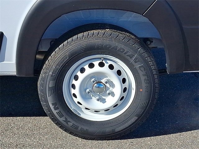 Used 2024 RAM ProMaster 2500 w/ Safety Group image 27