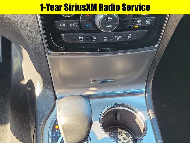 Used 2019 Jeep Grand Cherokee Altitude image 18