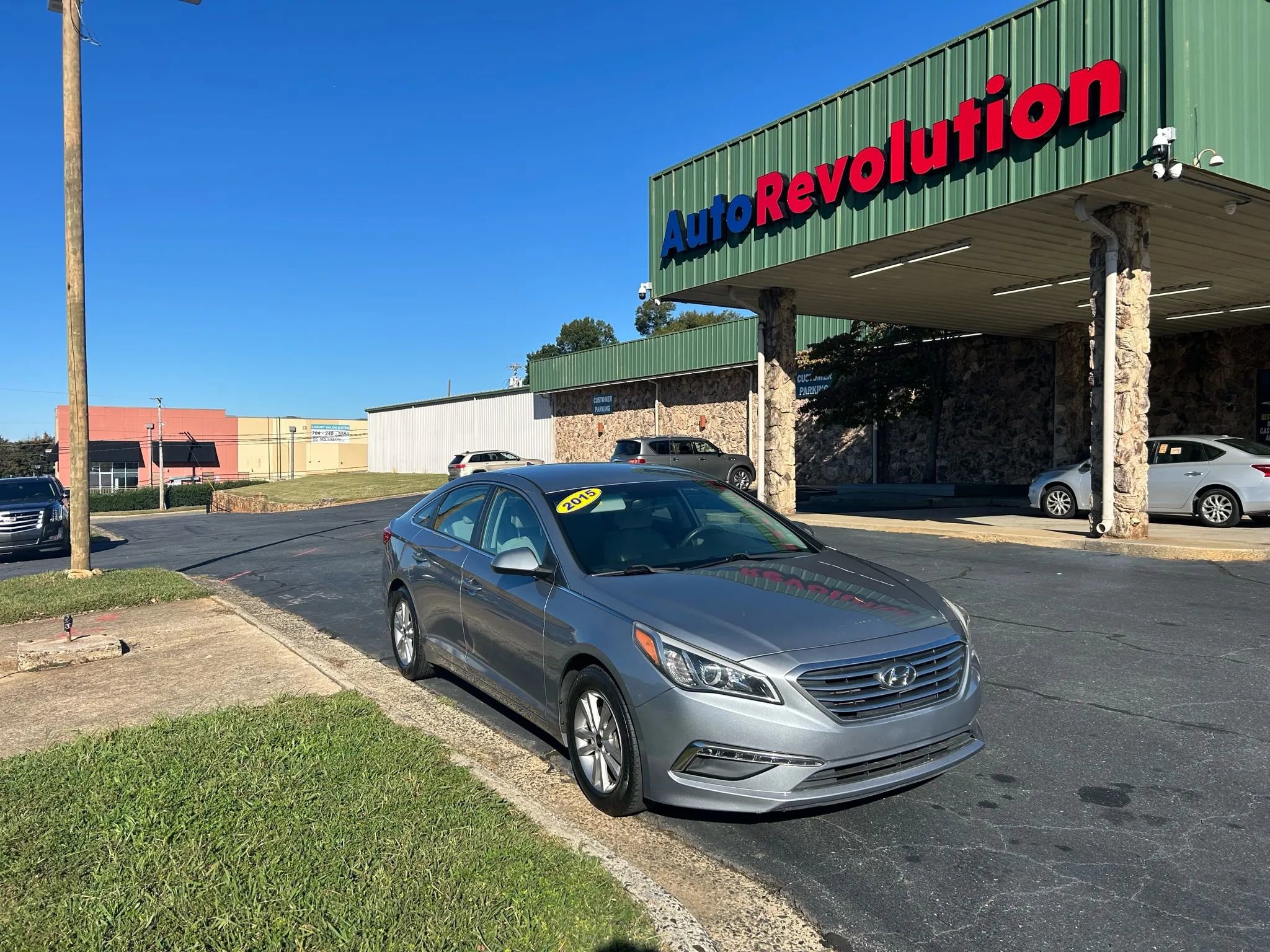 Used 2015 Hyundai Sonata SE w/ Option Group 09