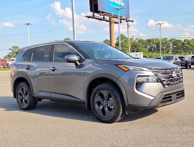 New 2026 Nissan Rogue SV FWD image 5