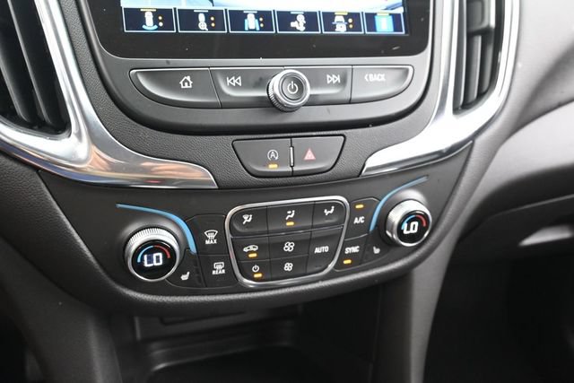 Used 2024 Chevrolet Equinox LT FWD image 24