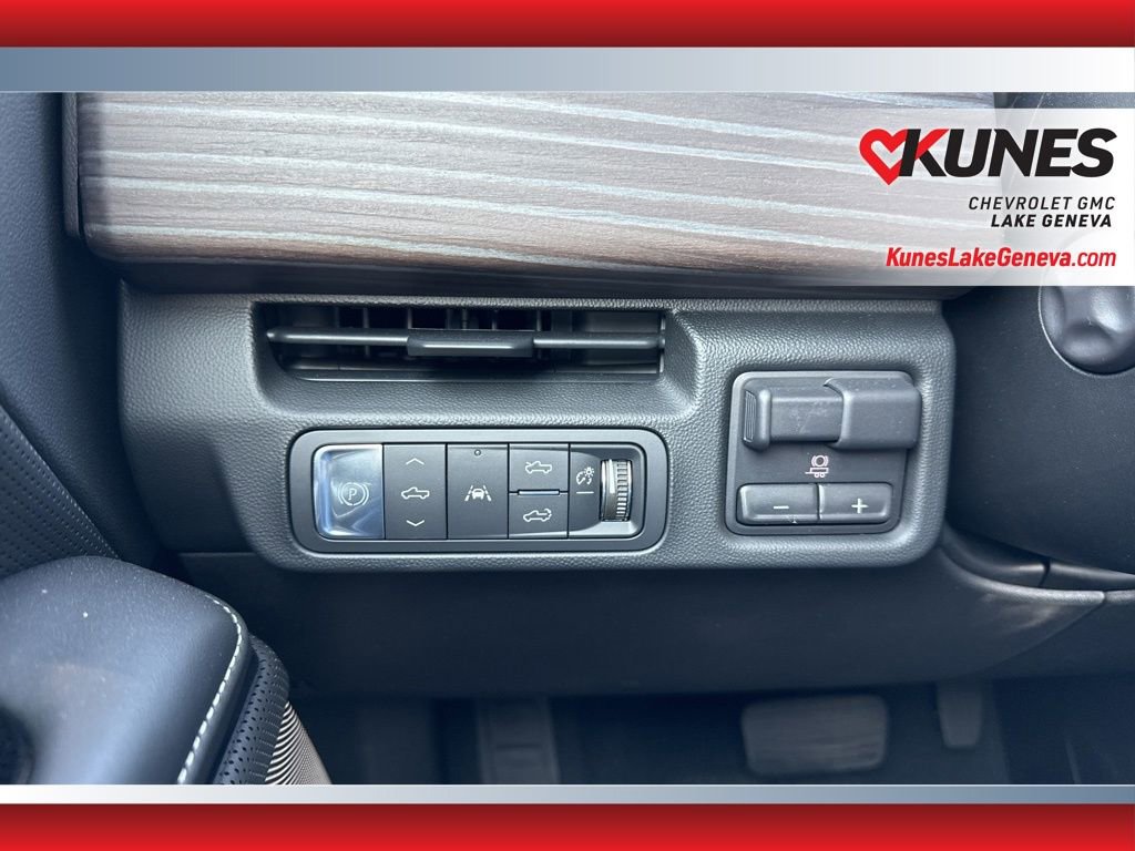 New 2025 GMC Sierra EV Denali image 49