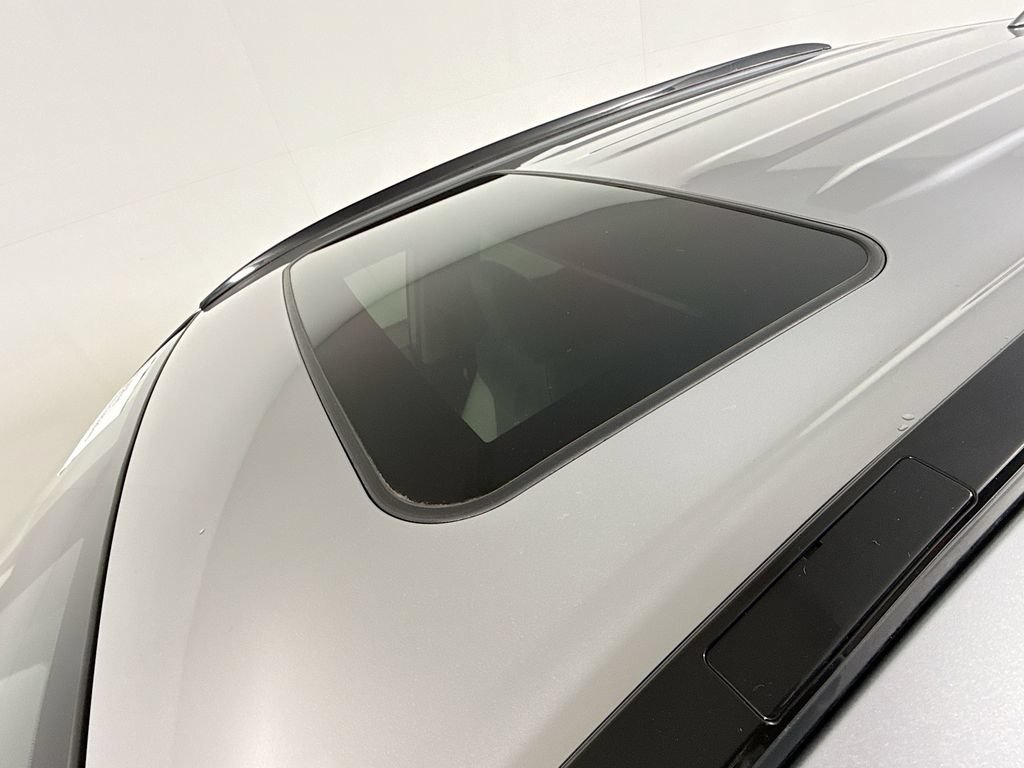 Certified 2020 Toyota RAV4 XLE Premium FWD image 20