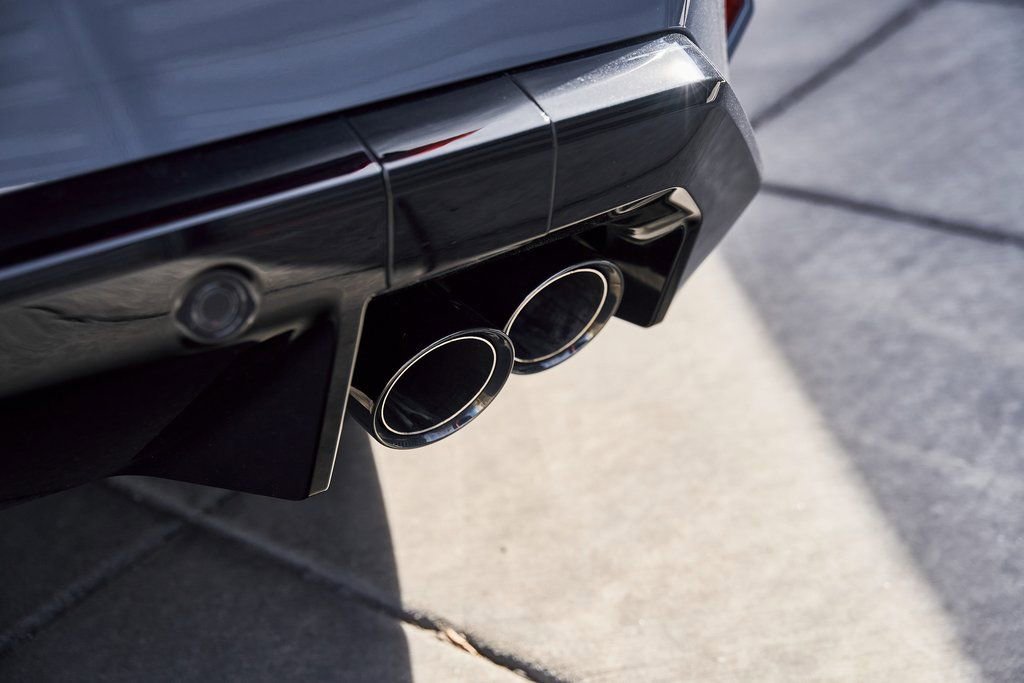 Used 2026 BMW M5 w/ Executive Package image 14