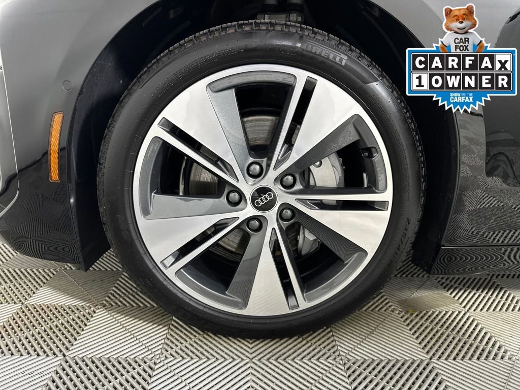 Used 2025 Audi A6 e-tron Premium Plus w/ Premium Plus image 29
