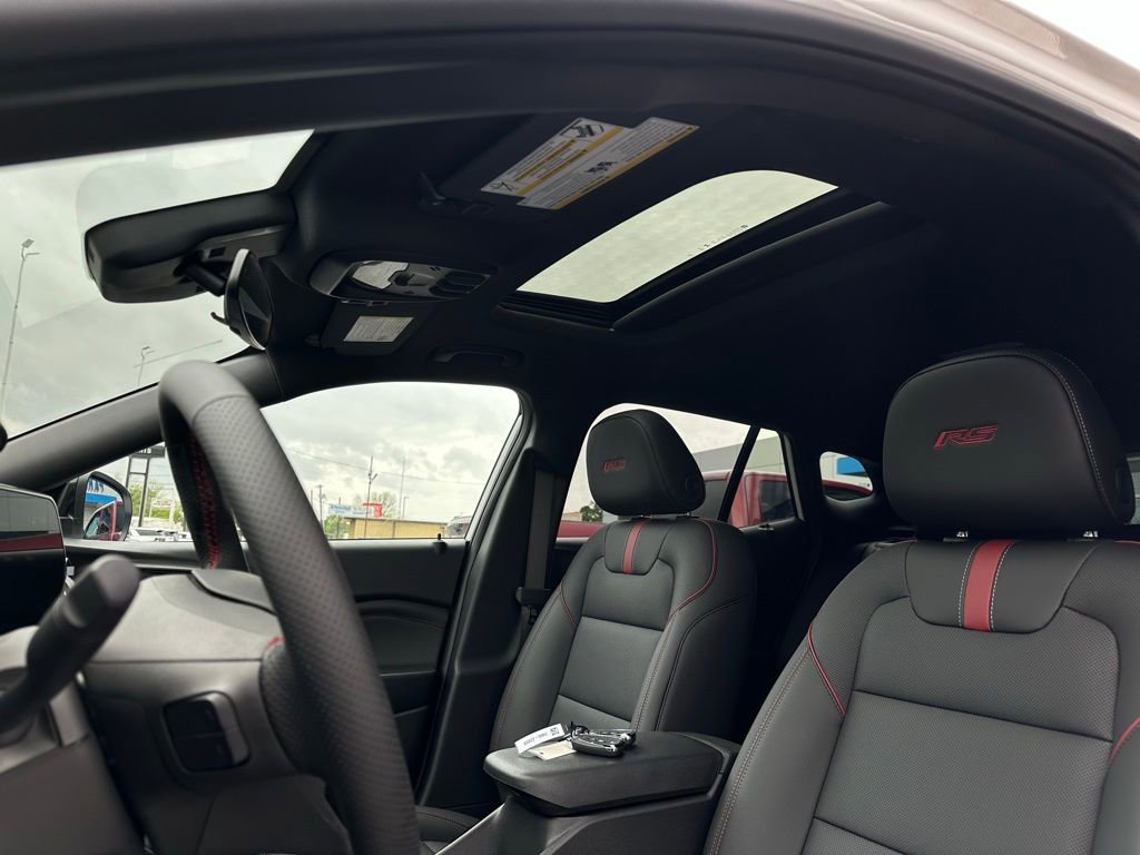 New 2026 Chevrolet Trax RS image 14