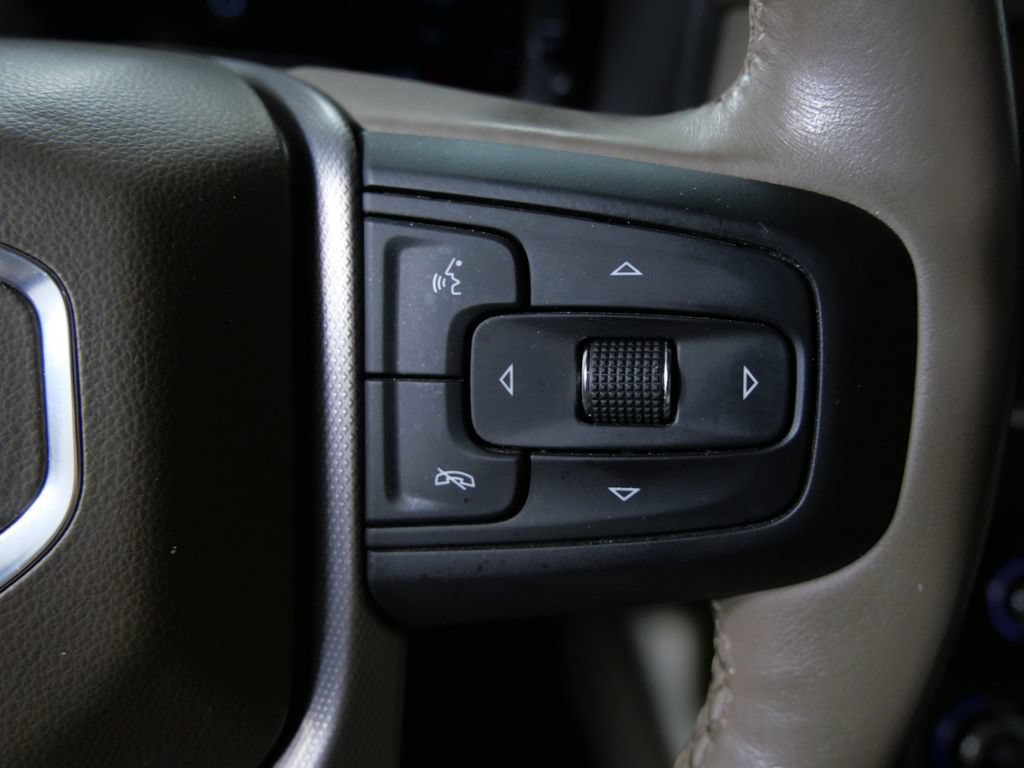 Used 2022 GMC Yukon XL Denali AWD/4WD image 23