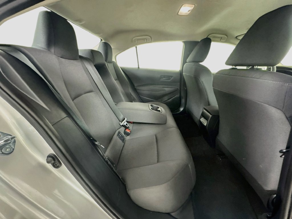 Used 2025 Toyota Corolla LE FWD image 24