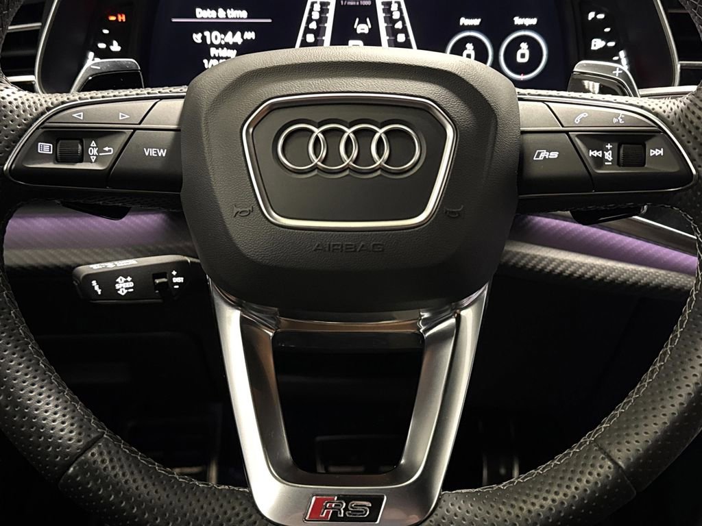 Used 2023 Audi RS Q8 w/ Black Optic Package image 18