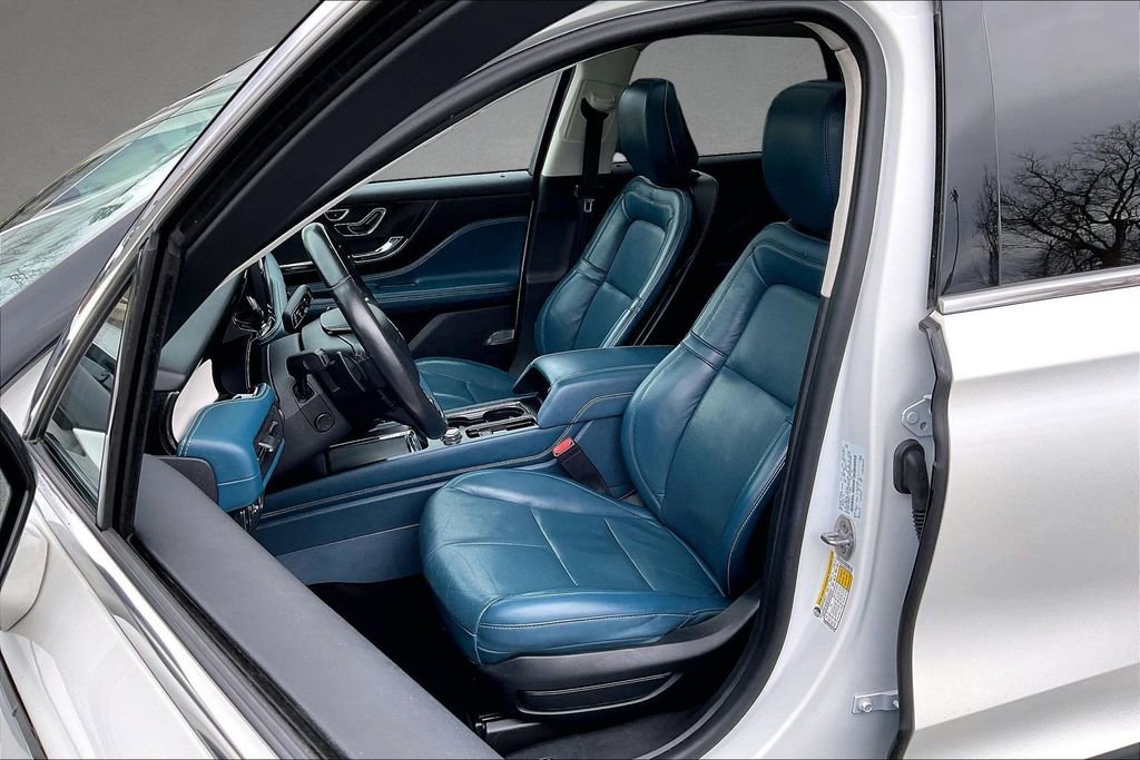 Used 2020 Lincoln Corsair Reserve w/ Elements Package image 21
