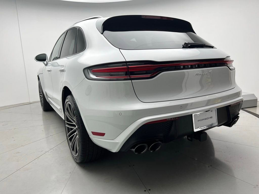 New 2025 Porsche Macan S image 3
