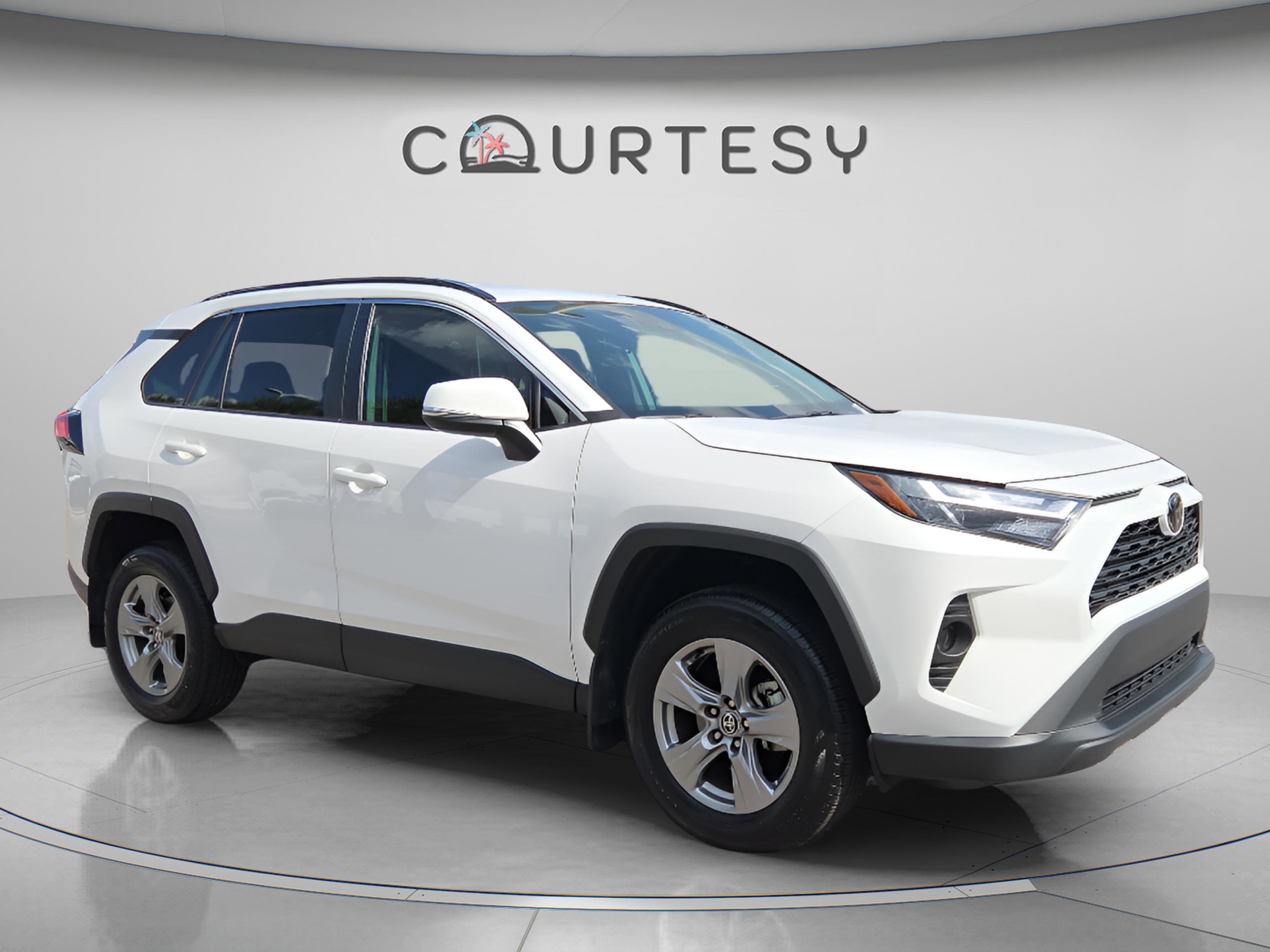 Certified 2024 Toyota RAV4 XLE FWD image 7