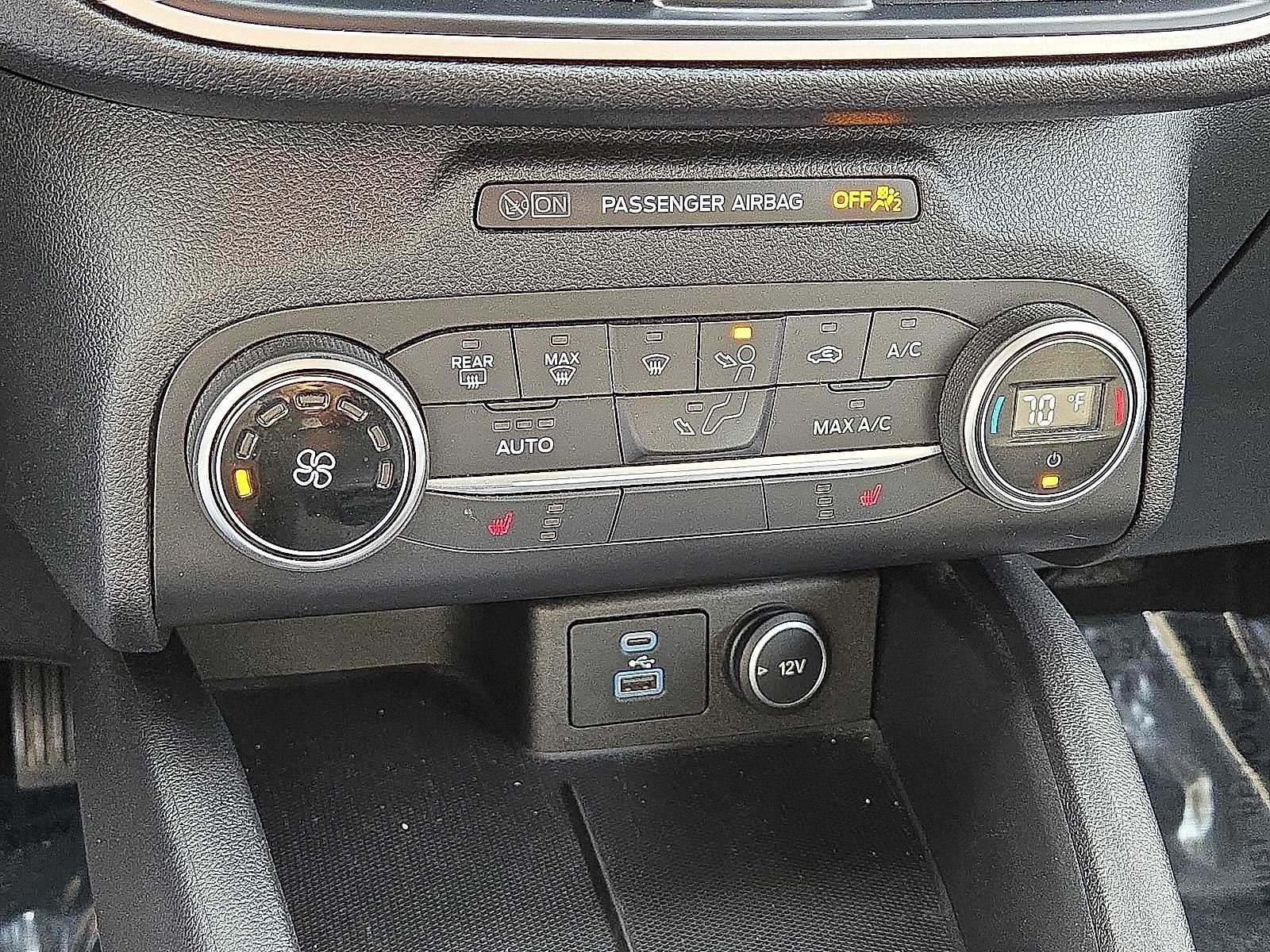 Used 2020 Ford Escape SE Sport FWD image 28
