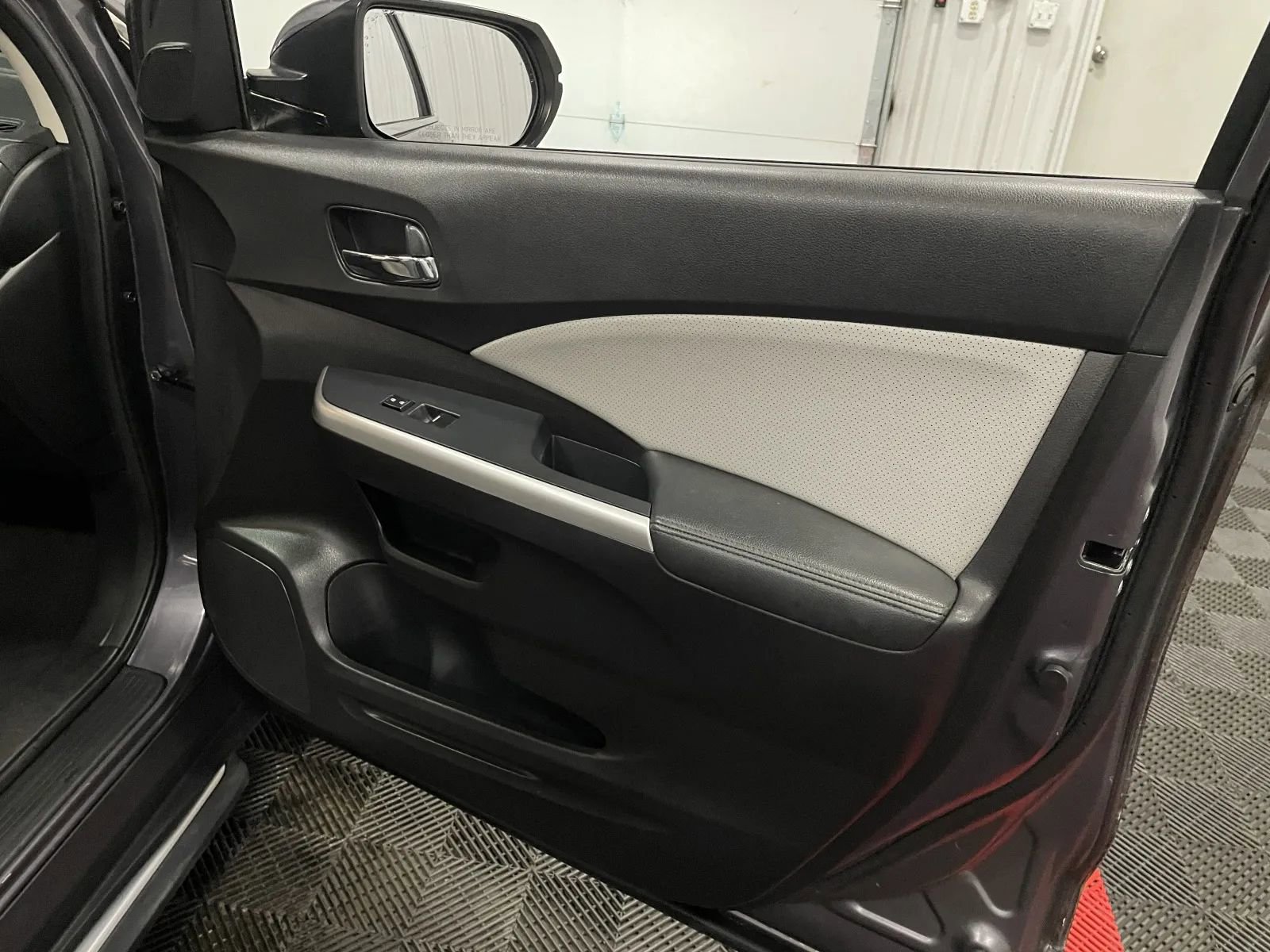 Used 2016 Honda CR-V Touring image 44