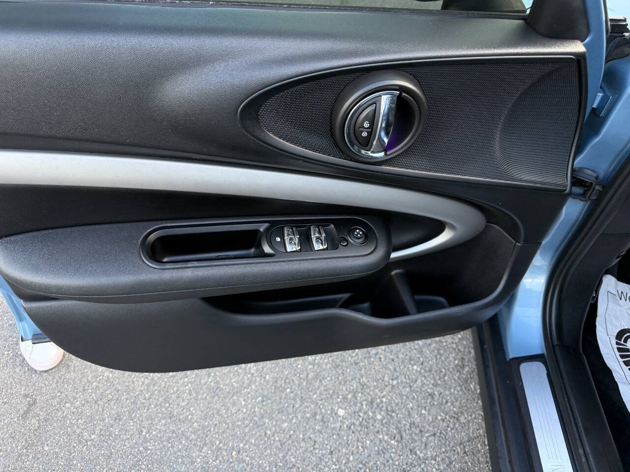 Used 2016 MINI Cooper Clubman FWD image 11