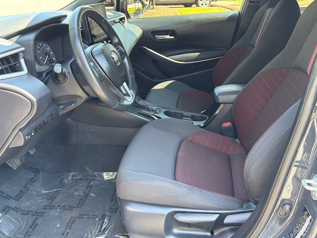 Used 2025 Toyota Corolla SE FWD image 19