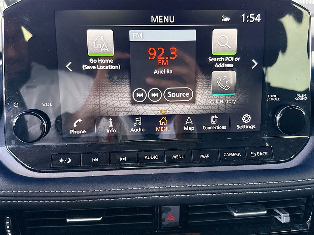 Used 2023 Nissan Rogue Platinum w/ Platinum Premium Package image 16