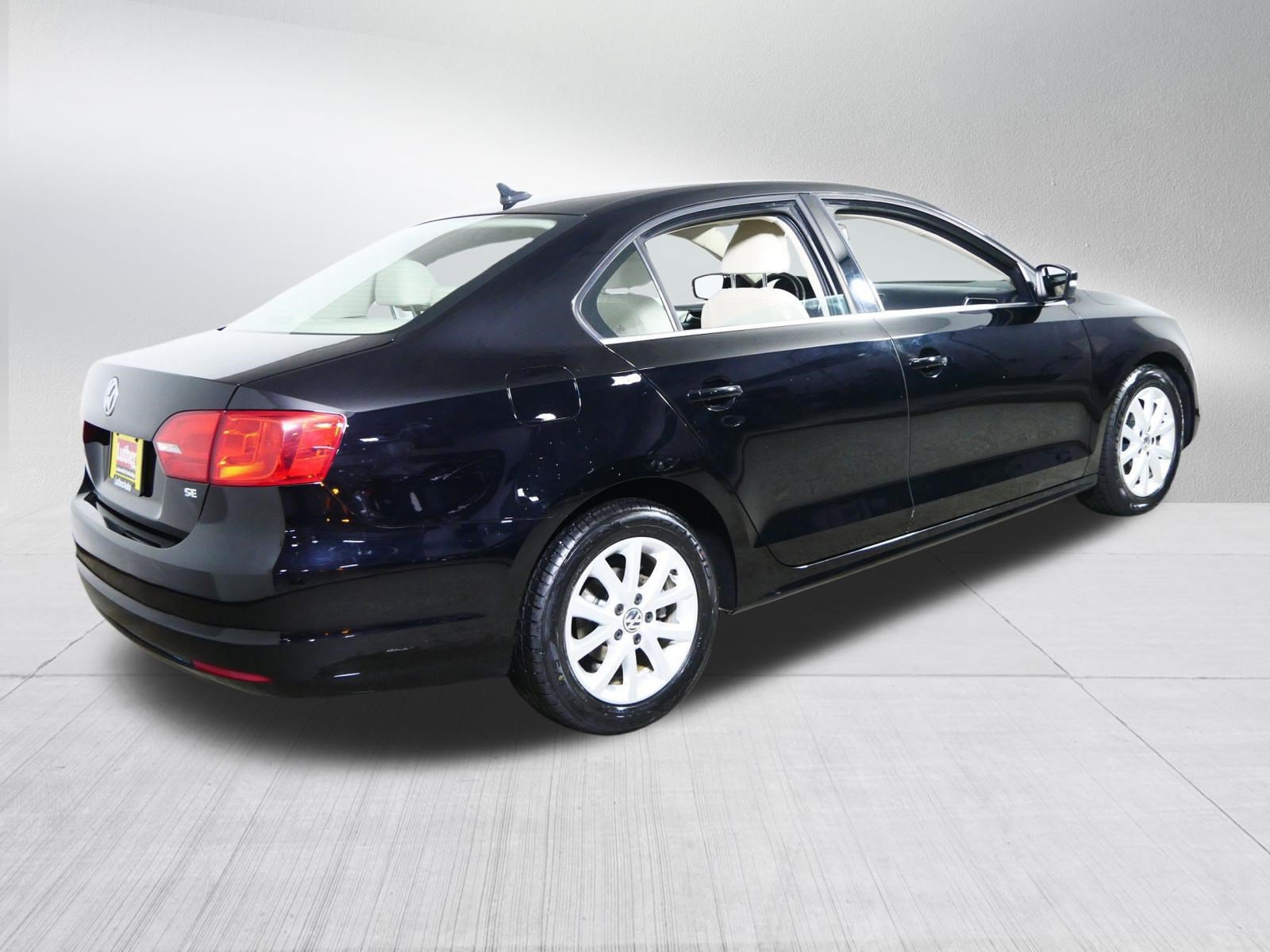 Used 2014 Volkswagen Jetta SE FWD image 7