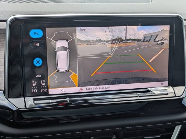 New 2026 Volkswagen Atlas SEL Premium R-Line image 25