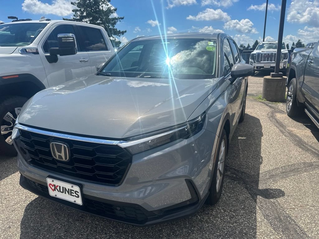 Used 2024 Honda CR-V EX-L image 2