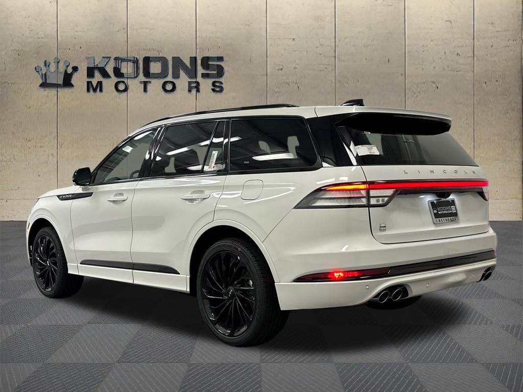 New 2026 Lincoln Aviator Reserve AWD/4WD image 6