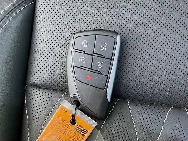 Used 2022 Buick Envision Avenir w/ Technology Package II image 33