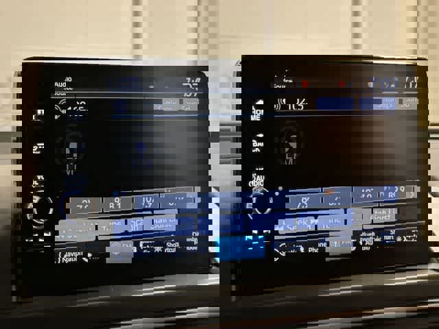 Used 2023 Honda Pilot Elite image 12