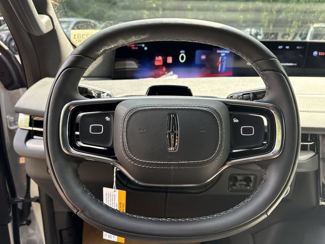 New 2027 Lincoln Navigator Reserve w/ Jet Appearance Package AWD/4WD image 14