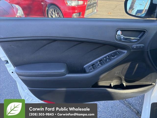 Used 2016 Kia Forte EX w/ EX Premium Package image 13