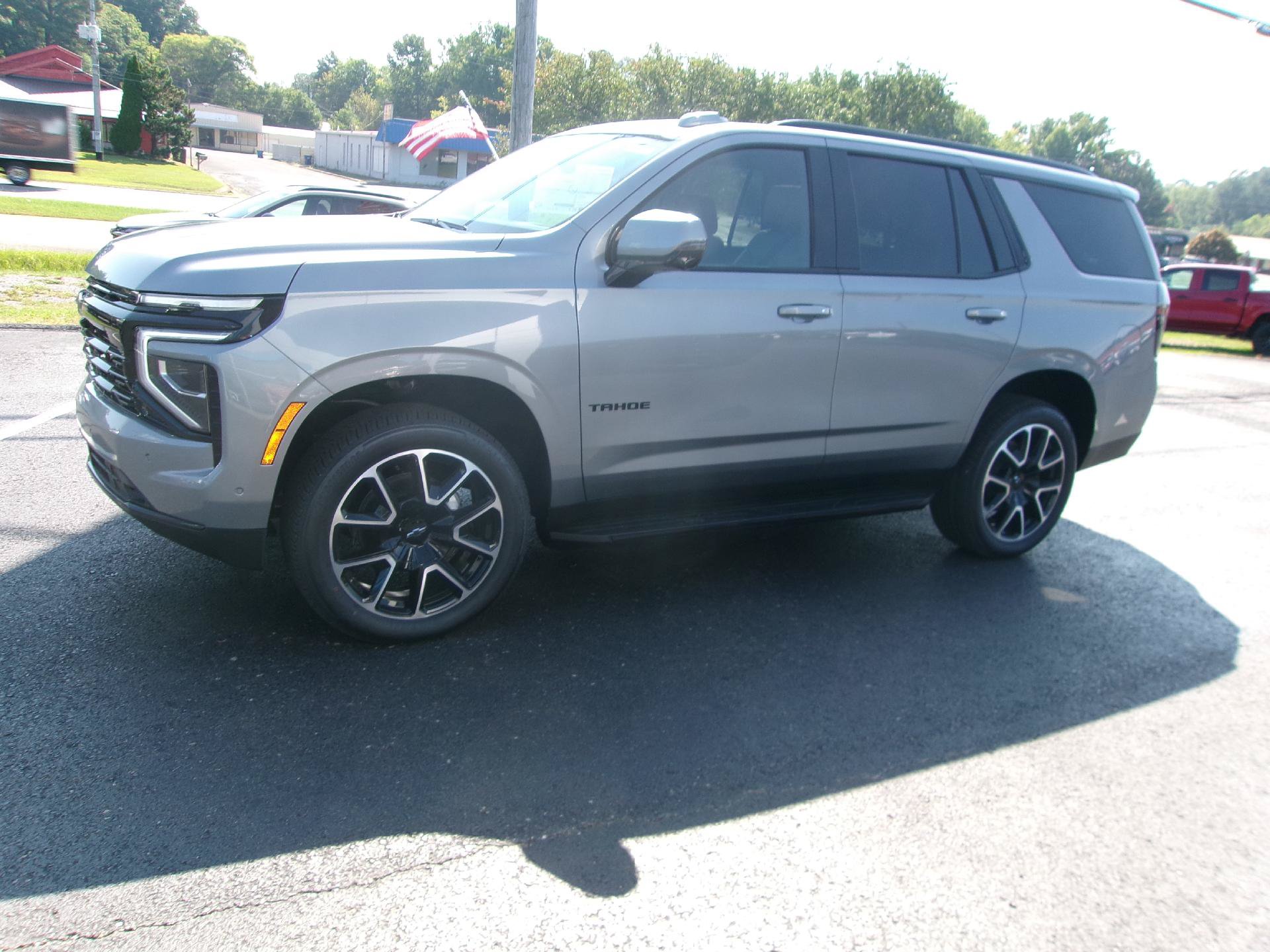 New 2026 Chevrolet Tahoe RST w/ Comfort Package AWD/4WD image 7