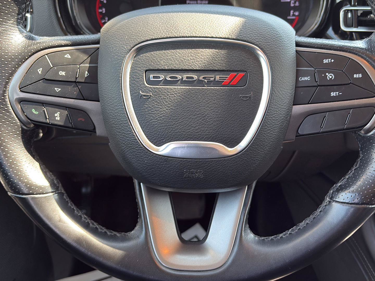Used 2022 Dodge Durango SXT AWD/4WD image 9