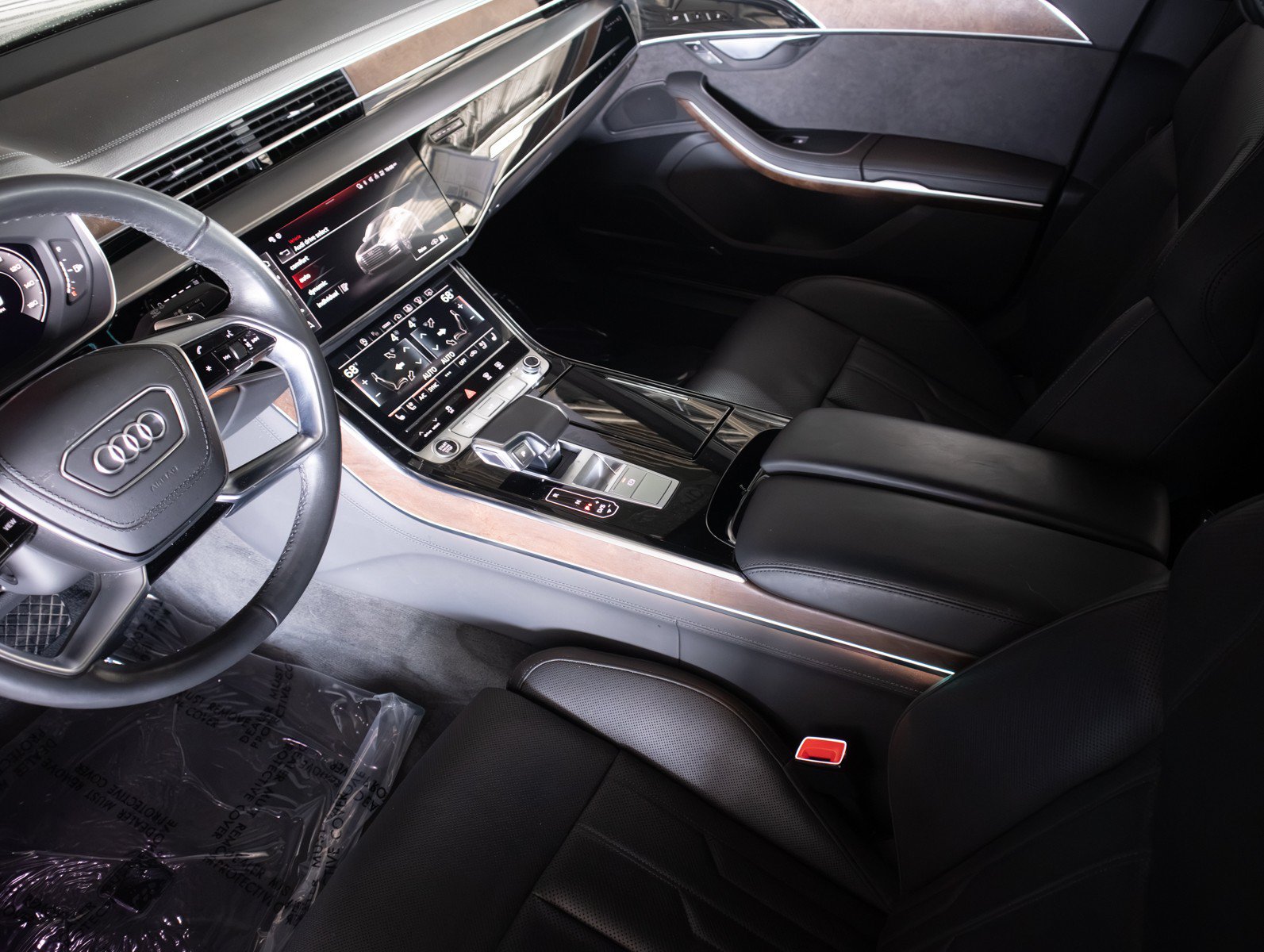 Used 2023 Audi A8 L 3.0T AWD/4WD image 20