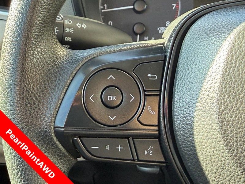 Used 2024 Toyota Corolla Cross L AWD/4WD image 20