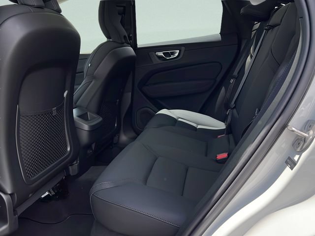 New 2026 Volvo XC60 B5 Plus AWD/4WD image 12