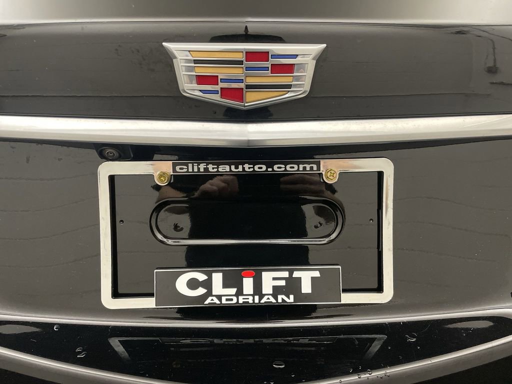 Used 2024 Cadillac XT5 Luxury w/ LPO, Floor Liner Package AWD/4WD image 24