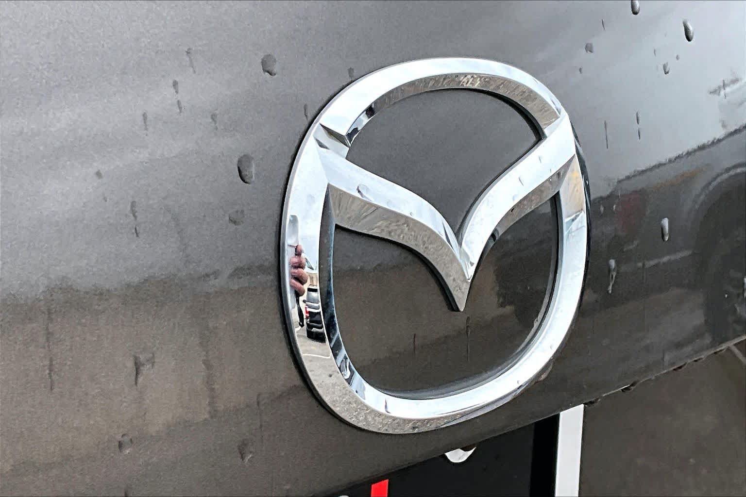 Used 2017 MAZDA MAZDA3 Sport FWD image 31