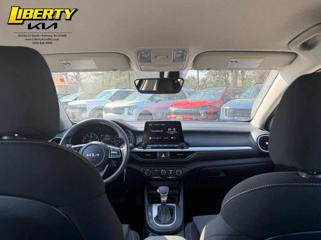 Used 2024 Kia Forte LXS image 12
